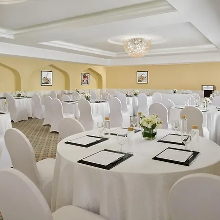 Crowne Plaza Muscat By Ihg-2